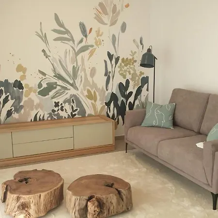 Silver Coast Luxe With 3 Bedrooms, 2 Bathrooms And A Beautiful View On The Swimmingpool In A Cosy Coastvillage Between The Famous Surfplaces Peniche And Nazare Apartament *
