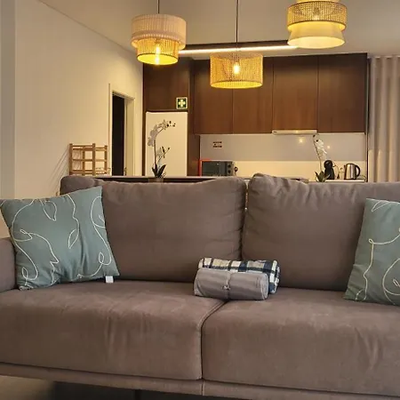 Apartament Silver Coast Luxe With 3 Bedrooms, 2 Bathrooms And A Beautiful View On The Swimmingpool In A Cosy Coastvillage Between The Famous Surfplaces Peniche And Nazare Foz do Arelho